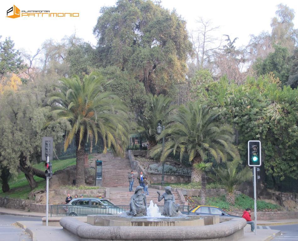 Hostal Caracol Santiago del Cile Esterno foto