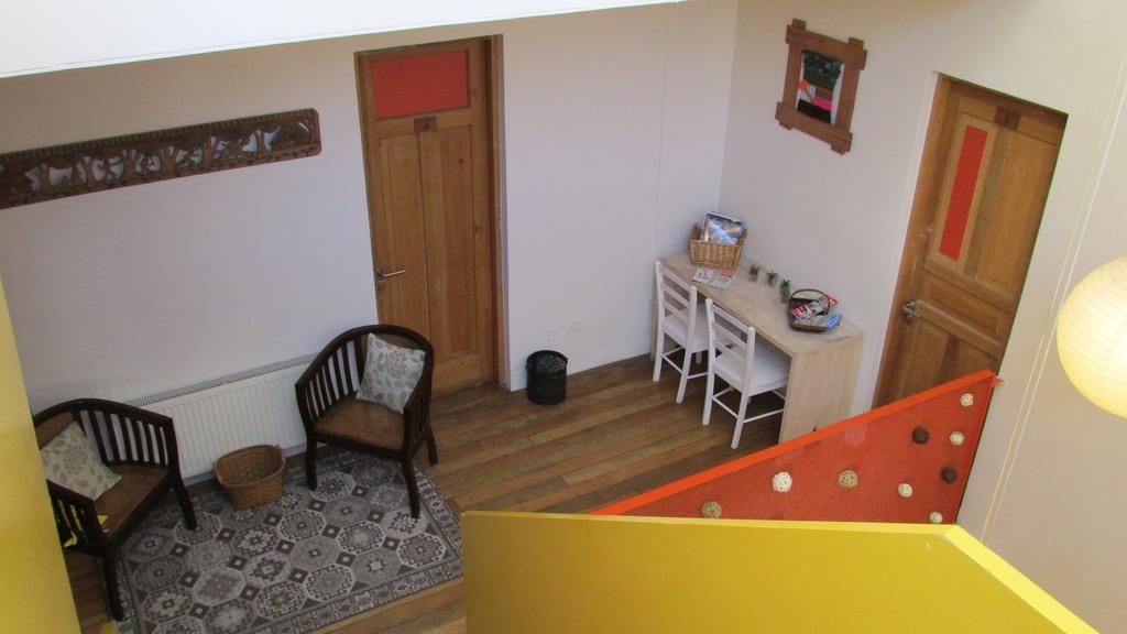 Hostal Caracol Santiago del Cile Esterno foto